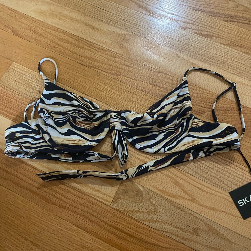Skatie bikini top- Kate style